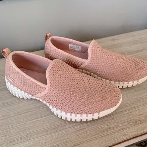 Skechers Go Walk Smart-Ocean Glimmer Size 7